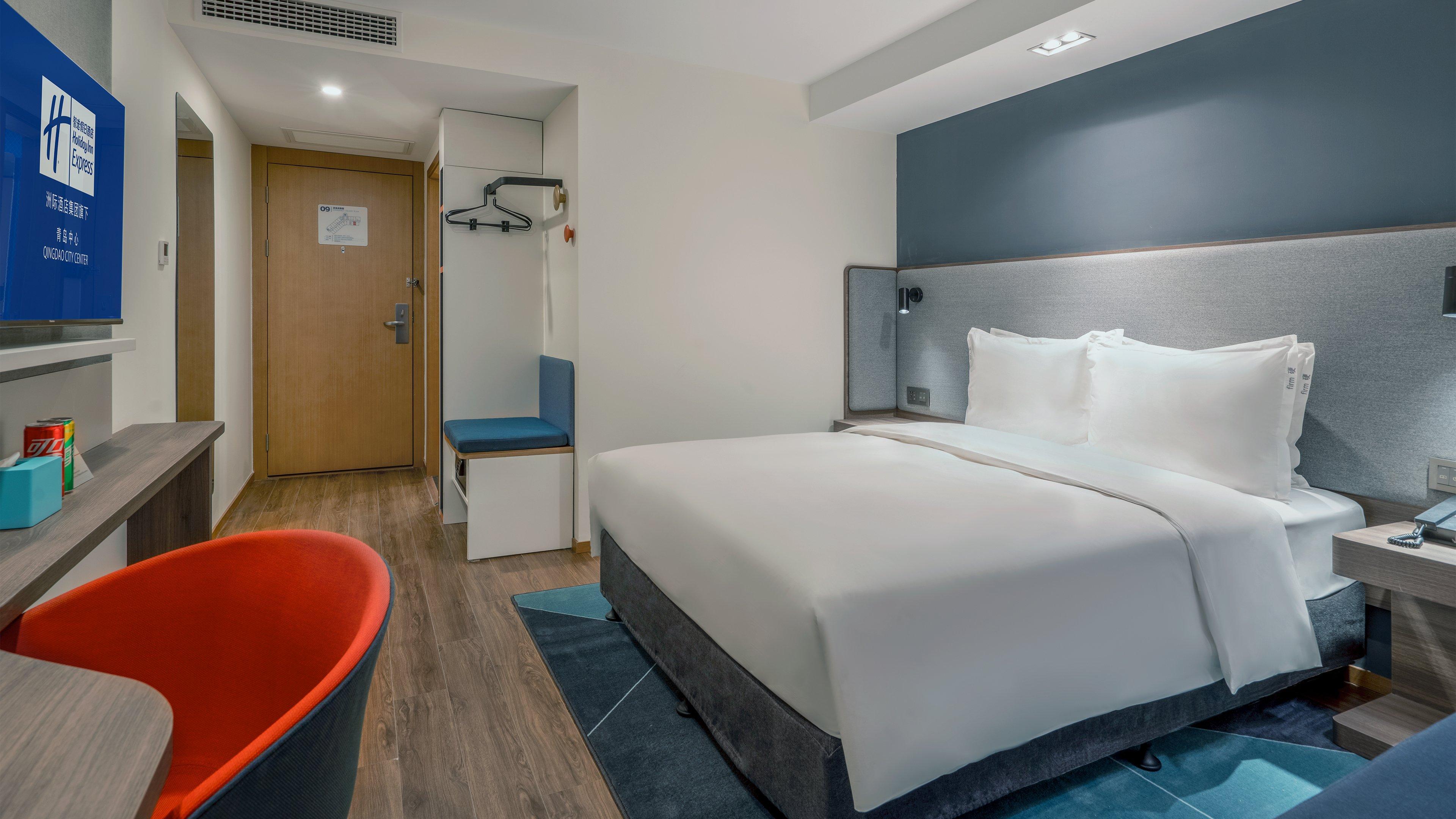 Holiday Inn Express Qingdao City Center By Ihg Exterior photo